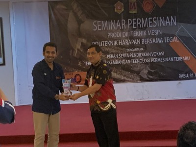 Seminar Nasional Peran Serta Pendidikan Vokasi Terhadap Perkembangan Teknologi Permesinan bekerjasama dengan PT Kawan Lama Sejahtera